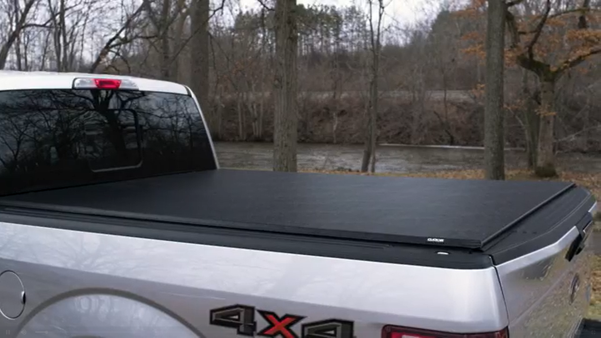 How to Open Tonneau Cover When the Tailgate Won't Open